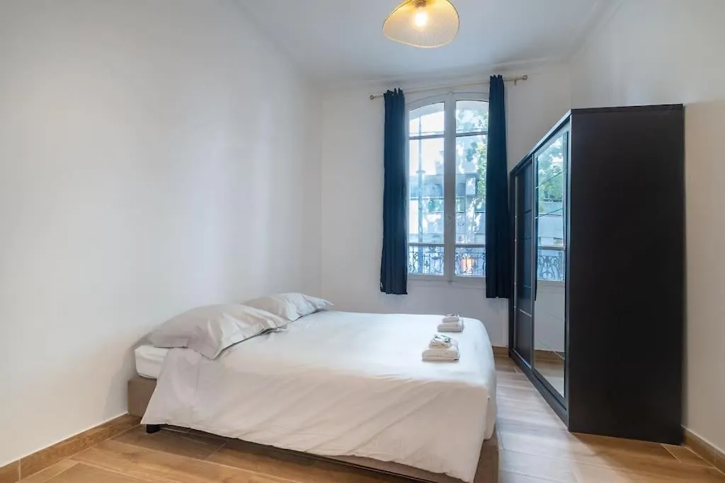 Appartement Metro Alexandre Dumas - II Paříž