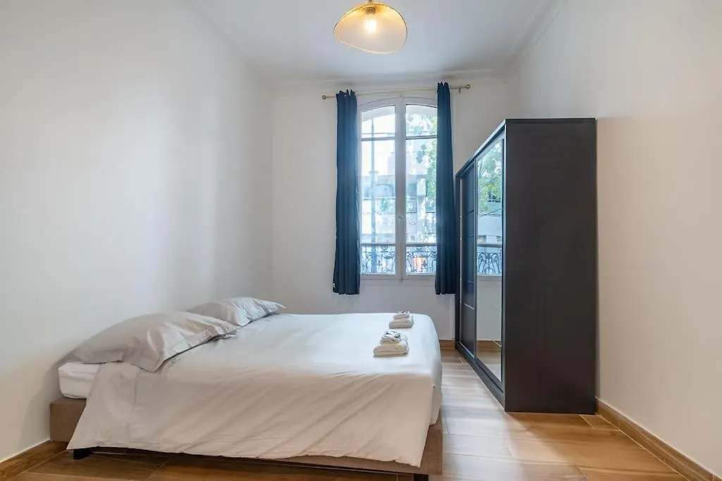 Appartement Metro Alexandre Dumas - II Paříž