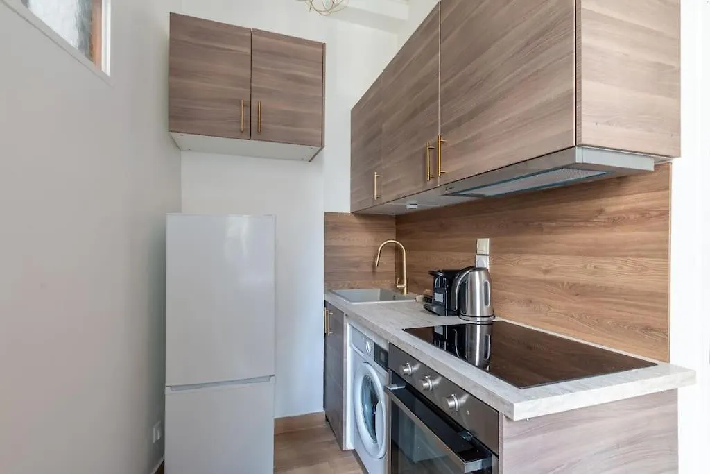 Appartement Metro Alexandre Dumas - II Paris Lägenhet